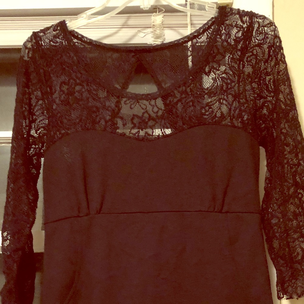 Black bodycon dress